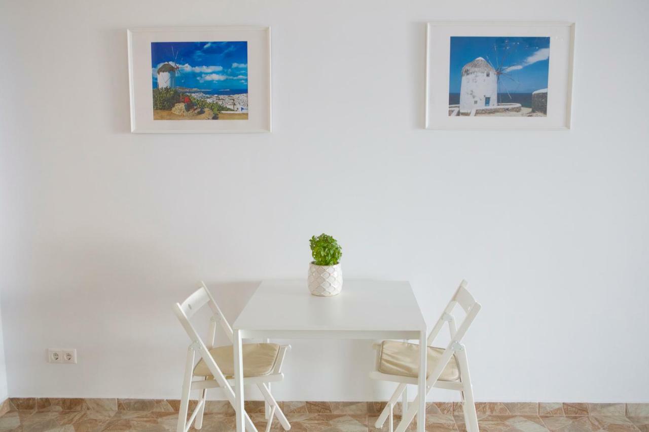 Mediterranean Sandy Beach Apartment Tolón Dış mekan fotoğraf