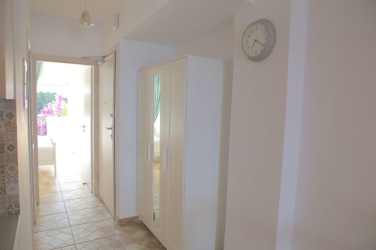 Mediterranean Sandy Beach Apartment Tolón Dış mekan fotoğraf