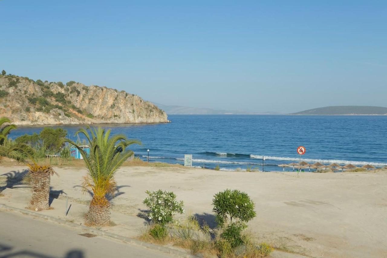 Mediterranean Sandy Beach Apartment Tolón Dış mekan fotoğraf